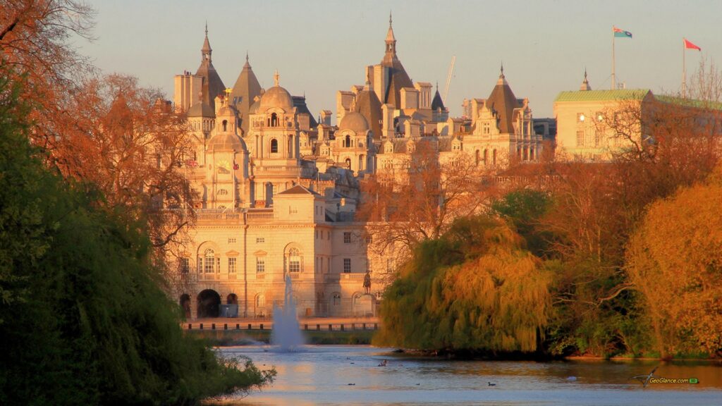 nhung-dia-diem-khong-nen-bo-lo-khi-den-london (4)